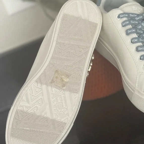 Aldo White and Blue Barbie Sneakers - Picture 4 of 10